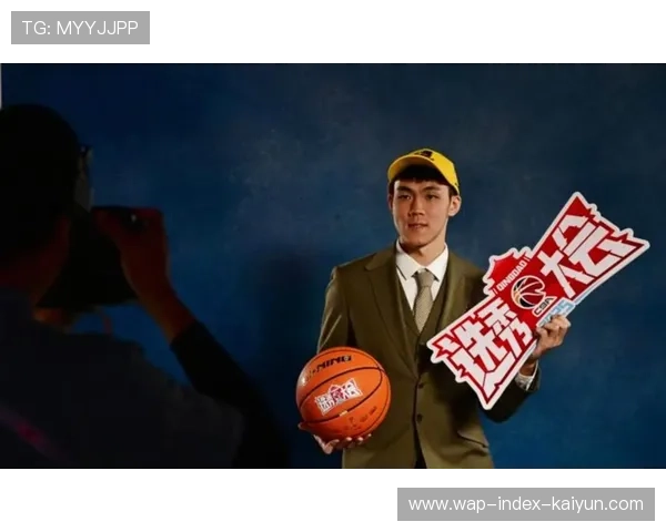 新秀庞峥麟入选全明星南区首发 创CBA历史纪录